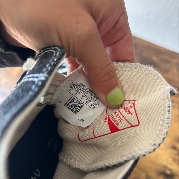 Converse Women’s 9 / Men’s 7 Unisex Black Canvas Chuck 70 High Top Sneakers Shoe - Picture 9 of 9